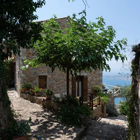 Traditional Stonehouse Verga