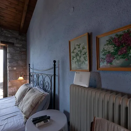 Traditional Stonehouse Verga Дом отдыха *