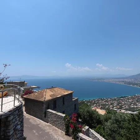 Traditional Stonehouse Verga *