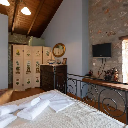 Tatil Evi Traditional Stonehouse Verga