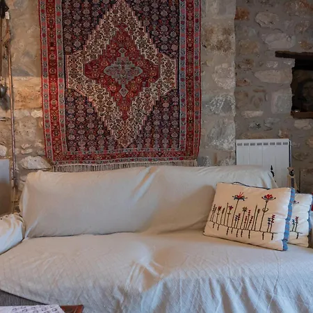 Traditional Stonehouse Verga Tatil Evi Kalamata