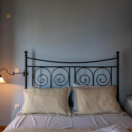 Traditional Stonehouse Verga Tatil Evi Kalamata