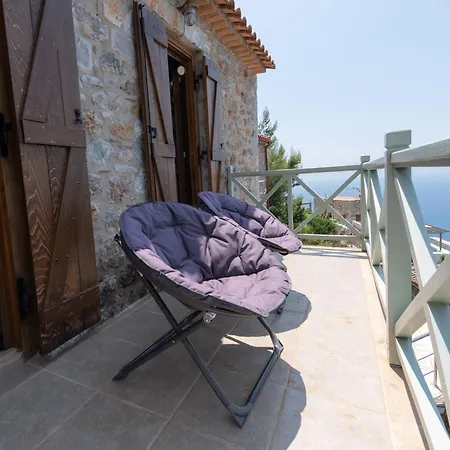 Tatil Evi Traditional Stonehouse Verga Kalamata