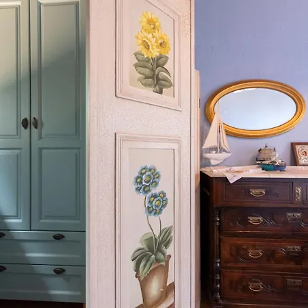 Traditional Stonehouse Verga