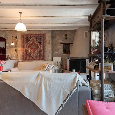 Tatil Evi Traditional Stonehouse Verga Kalamata