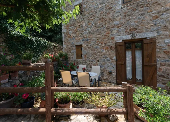 Traditional Stonehouse Verga * 칼라마타