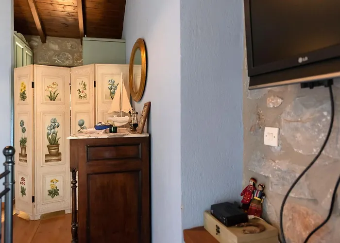 Traditional Stonehouse Verga Nyaraló Kalamáta