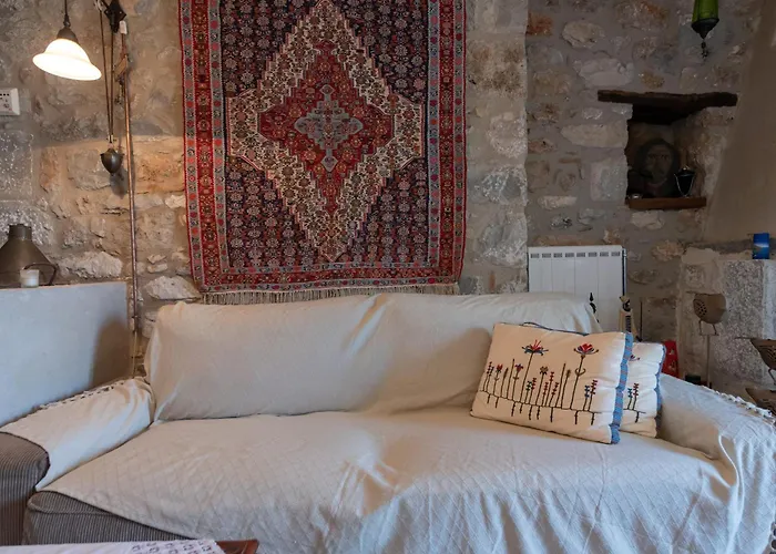 Traditional Stonehouse Verga 펜션 칼라마타