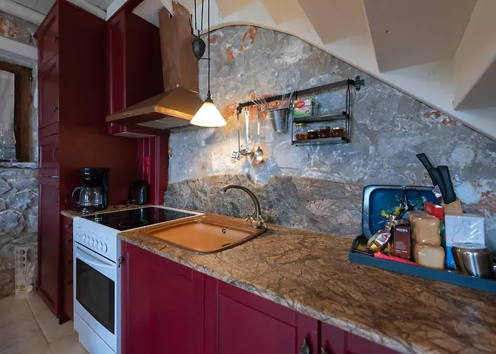 Traditional Stonehouse Verga 펜션 칼라마타