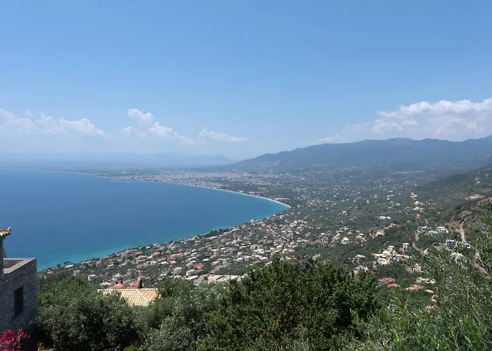 Traditional Stonehouse Verga Nyaraló *